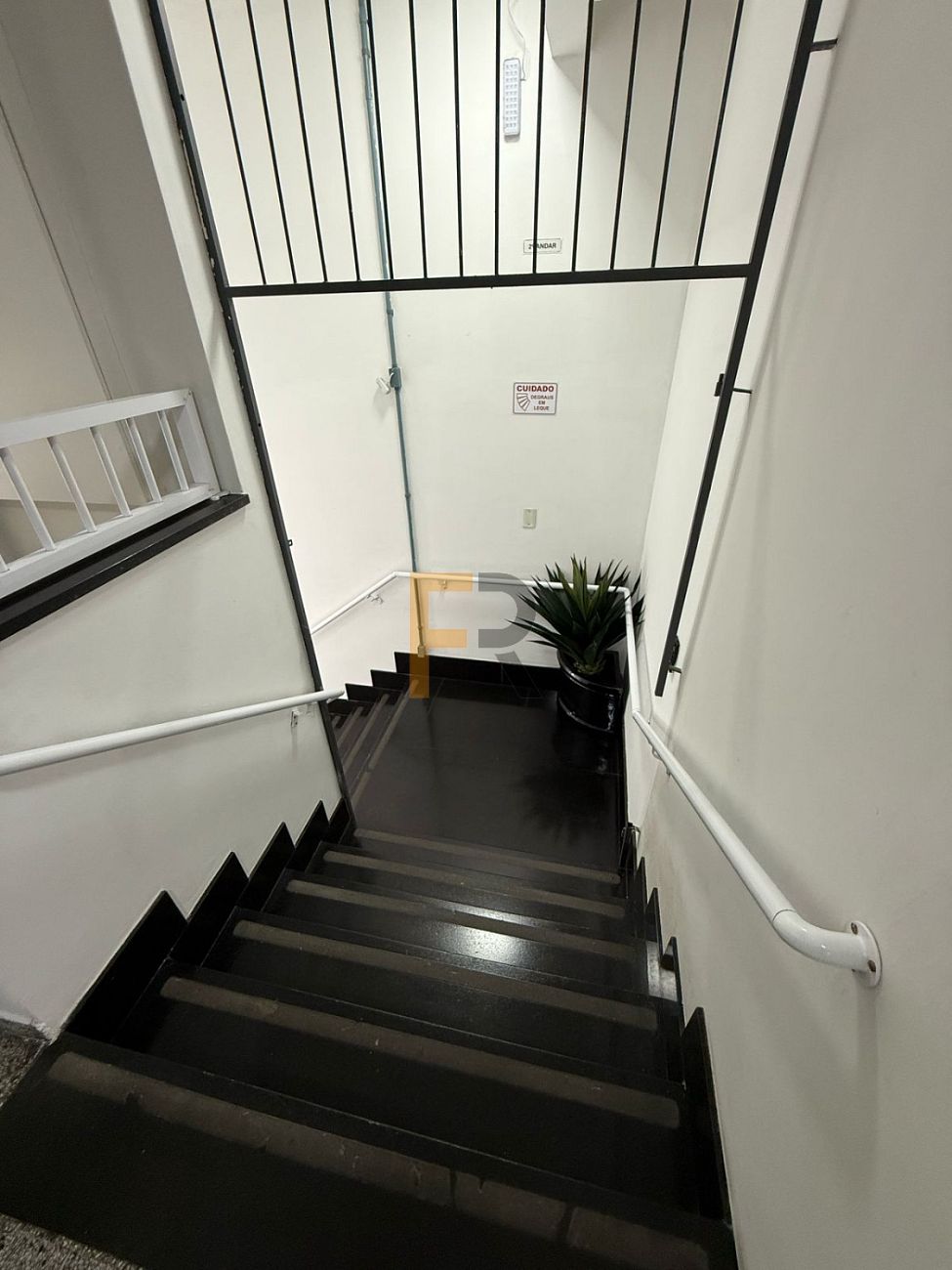 Sala Comercial de 56m² no bairro Centro, em Blumenau | Eu Corretor